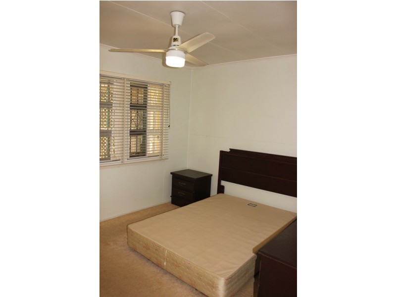 64 school, Kallangur QLD 4503