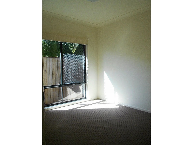 North Lakes QLD 4509