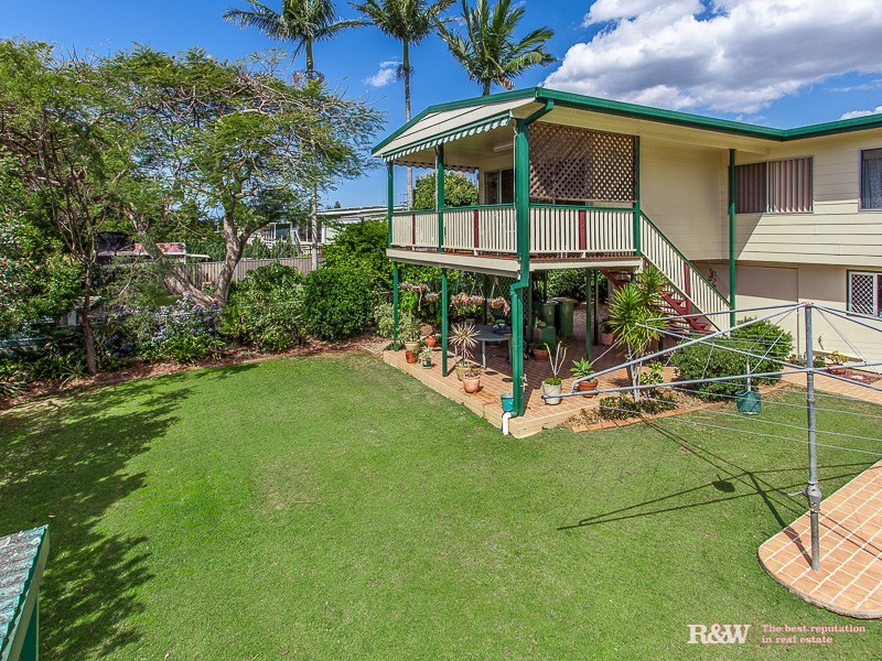 18 Aquarius St, Kallangur QLD 4503