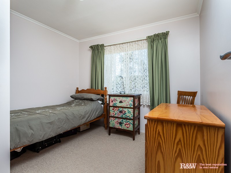 18 Aquarius St, Kallangur QLD 4503