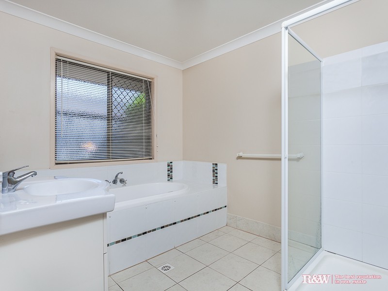 58 Brickworks Rd, Kallangur QLD 4503