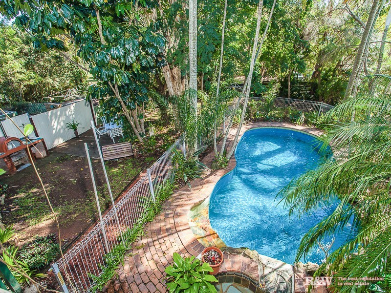 18 Viney Avenue, Kallangur QLD 4503