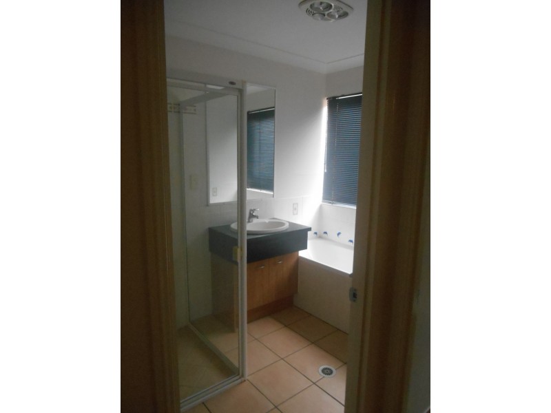 North Lakes QLD 4509