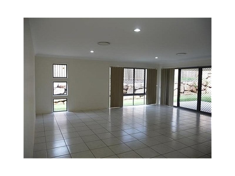 Kallangur QLD 4503