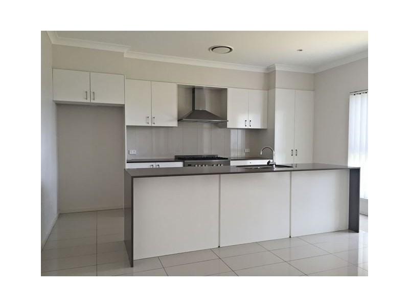 North Lakes QLD 4509