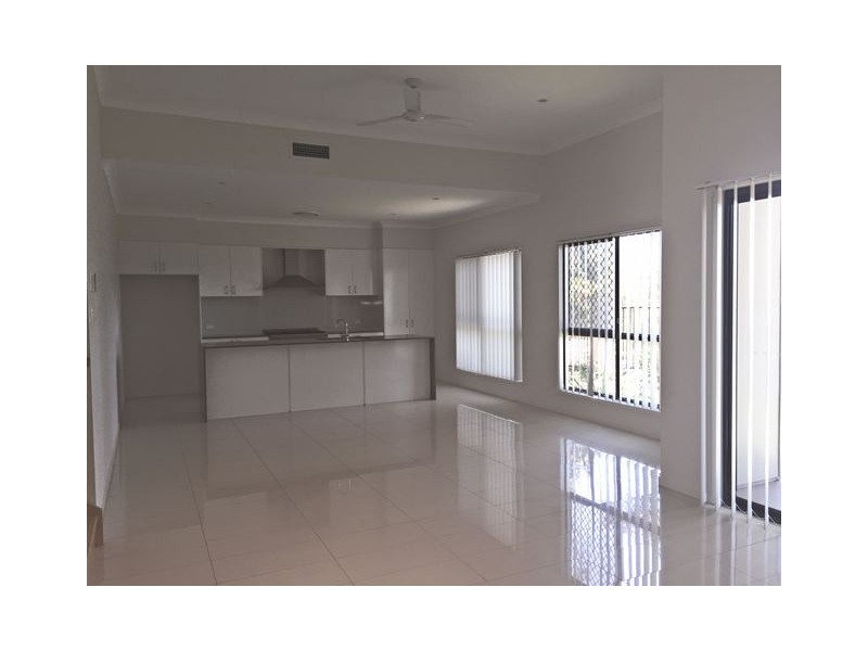 North Lakes QLD 4509