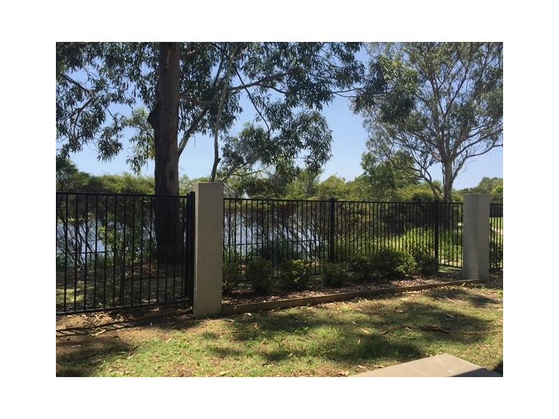 North Lakes QLD 4509