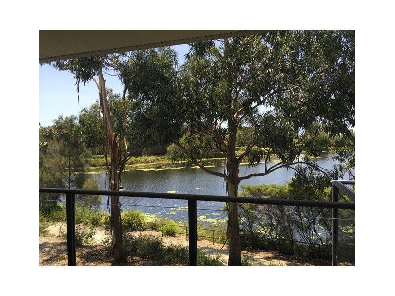 North Lakes QLD 4509