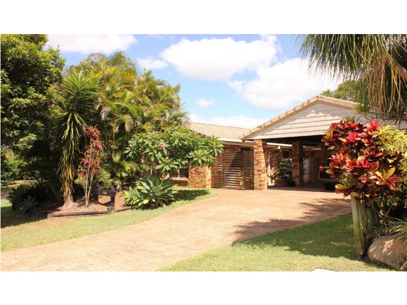 7 Pandanus Court, Kallangur QLD 4503