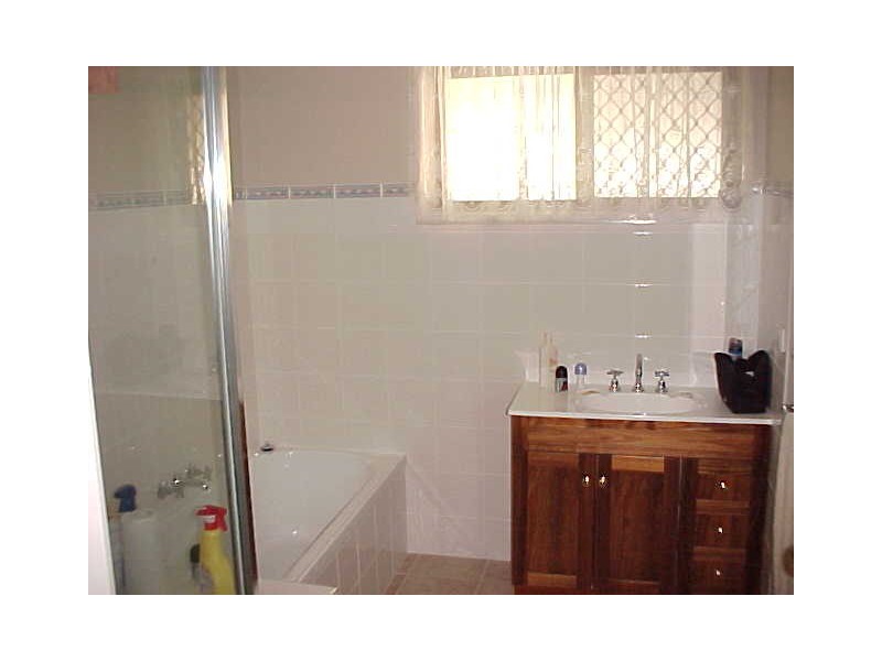 35 Bluegum Drive, Marsden QLD 4132