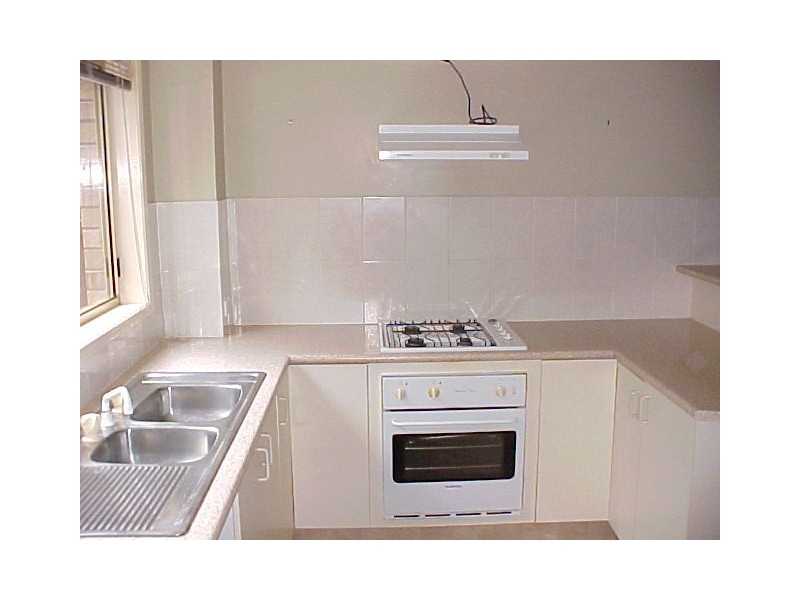 141/3 BASS STREET, Woodridge QLD 4114