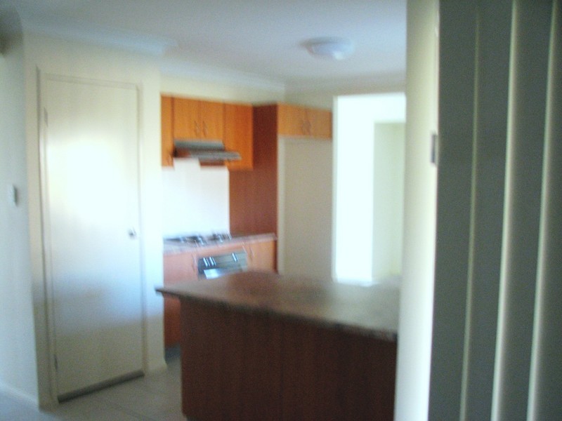 4 LIFESTYLE CLOSE, Waterford West QLD 4133