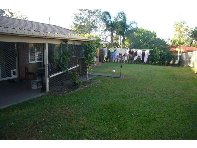 2 TIMBERLEE DRIVE, Marsden QLD 4132