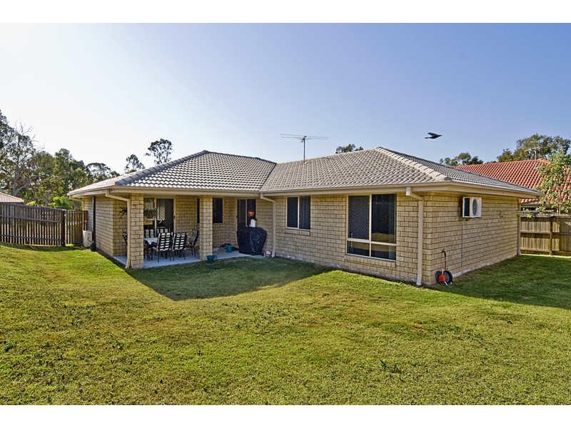 15 Lahore, Crestmead QLD 4132