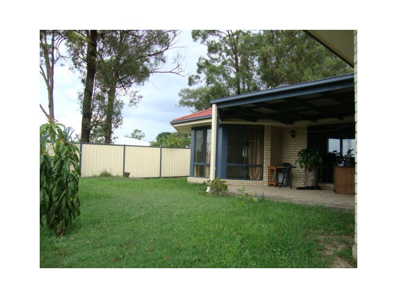 15 ROBUR Street, Marsden QLD 4132