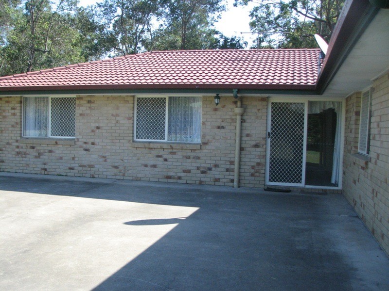 39 DUNGAREE DRIVE, New Beith QLD 4124