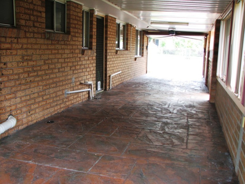 9 OUTLOOK ST, Waterford West QLD 4133