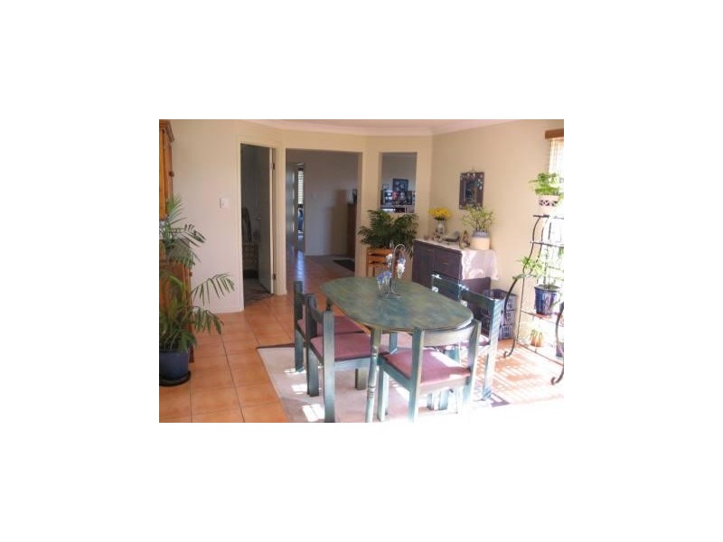 78 LAKE MANCHESTER STREET, Logan Reserve QLD 4133