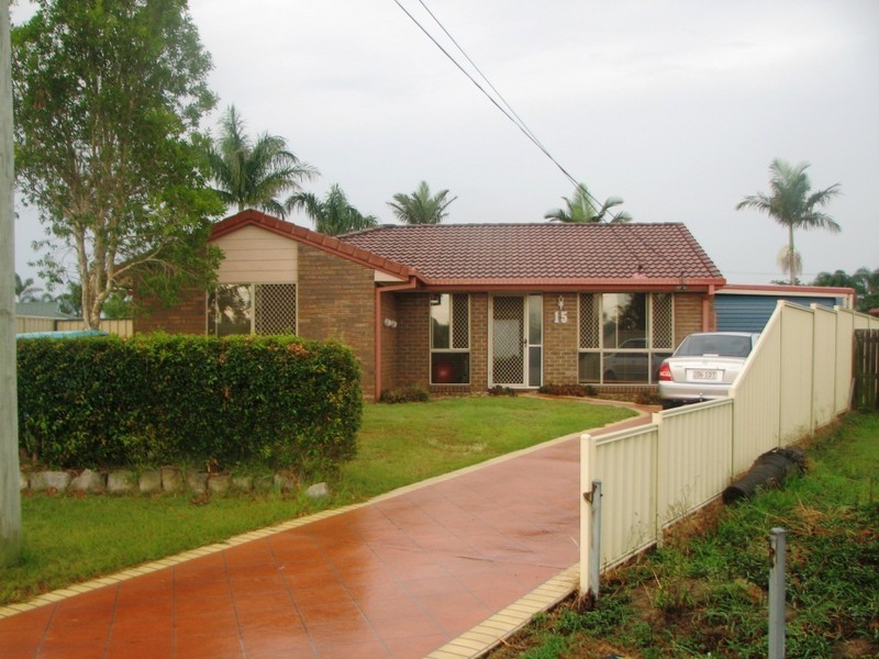 15 Lycoris St, Crestmead QLD 4132