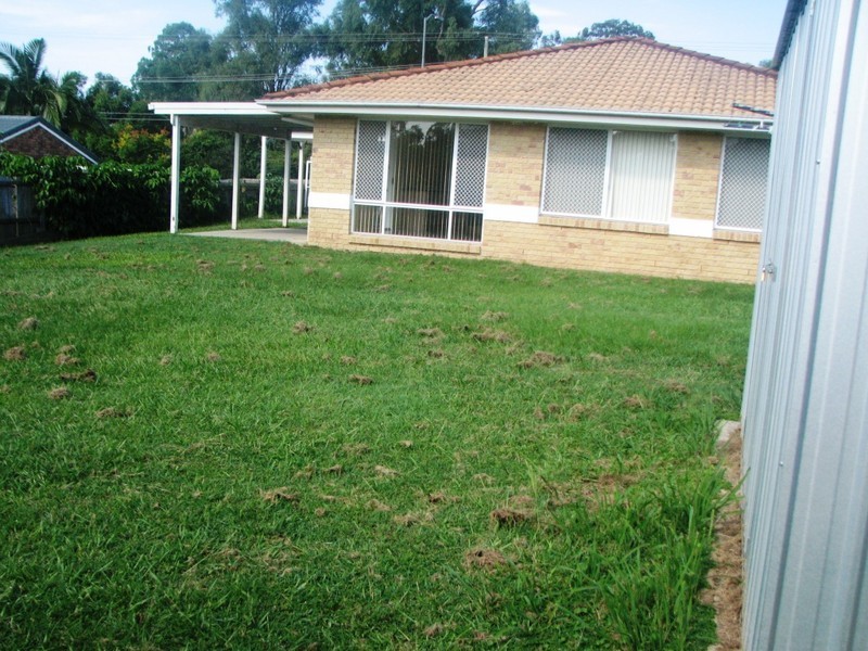 28 First Ave, Marsden QLD 4132