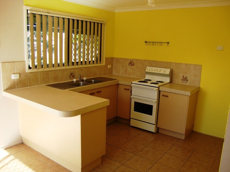 17 Mahonia, Crestmead QLD 4132