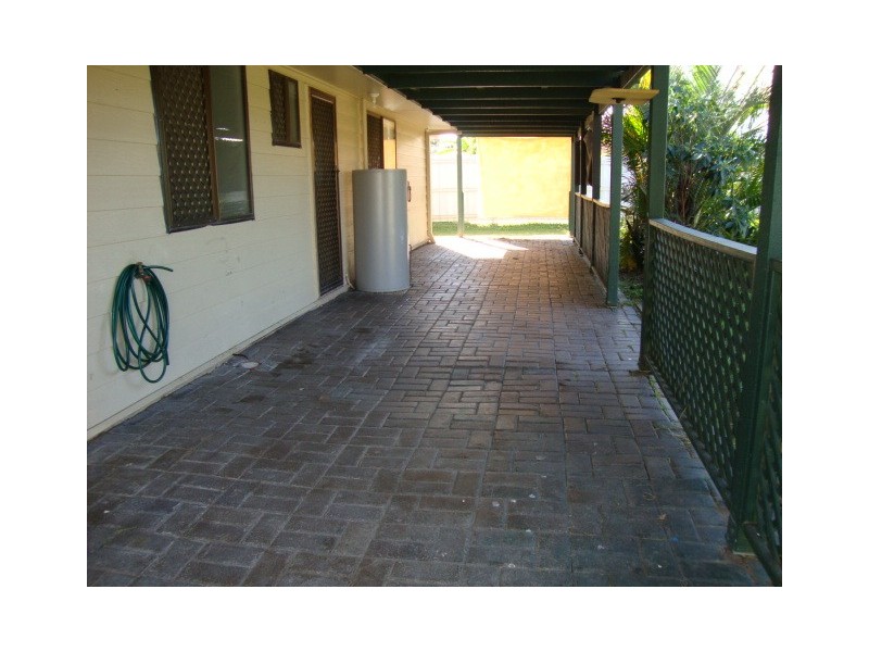 17 Mahonia, Crestmead QLD 4132