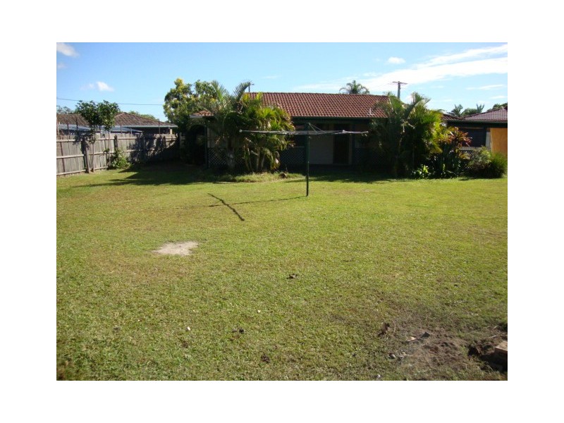 17 Mahonia, Crestmead QLD 4132