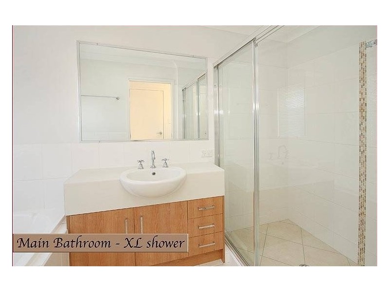 6 Blessing Pl, Boronia Heights QLD 4124