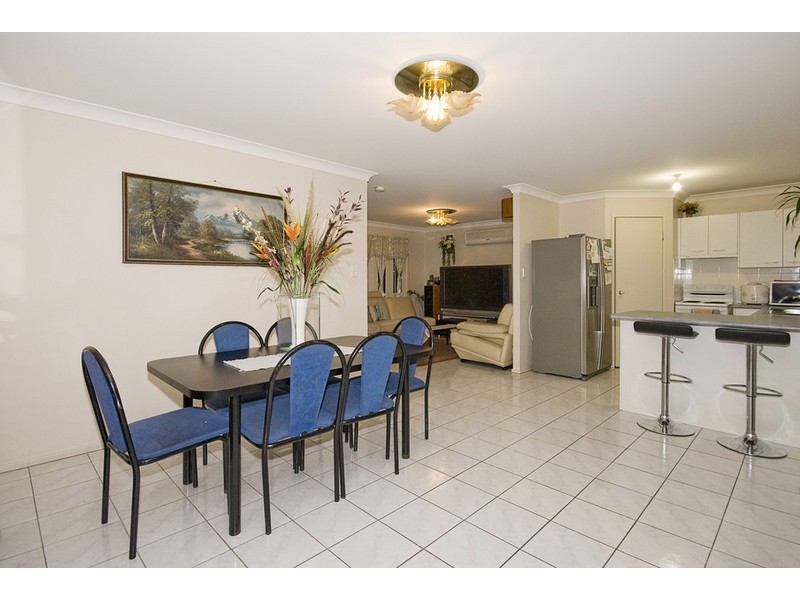 31 Fifth Ave, Marsden QLD 4132