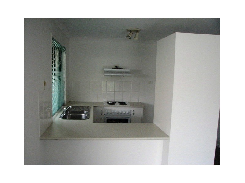 9 LIAO CRT, Crestmead QLD 4132