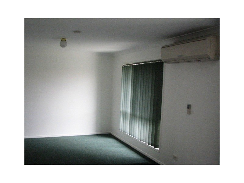 9 LIAO CRT, Crestmead QLD 4132