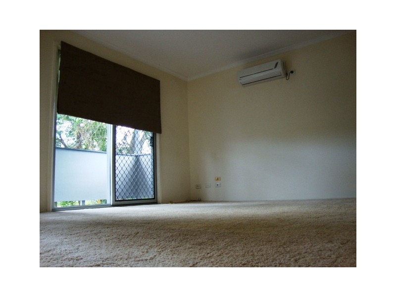 10 MELINDA ST, Marsden QLD 4132