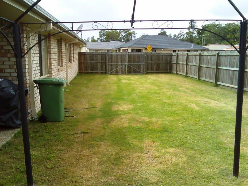 6 SUMMERHILL CRT, Marsden QLD 4132