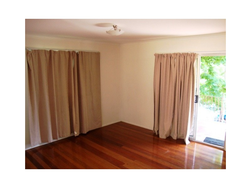 1 BASS ST, Woodridge QLD 4114