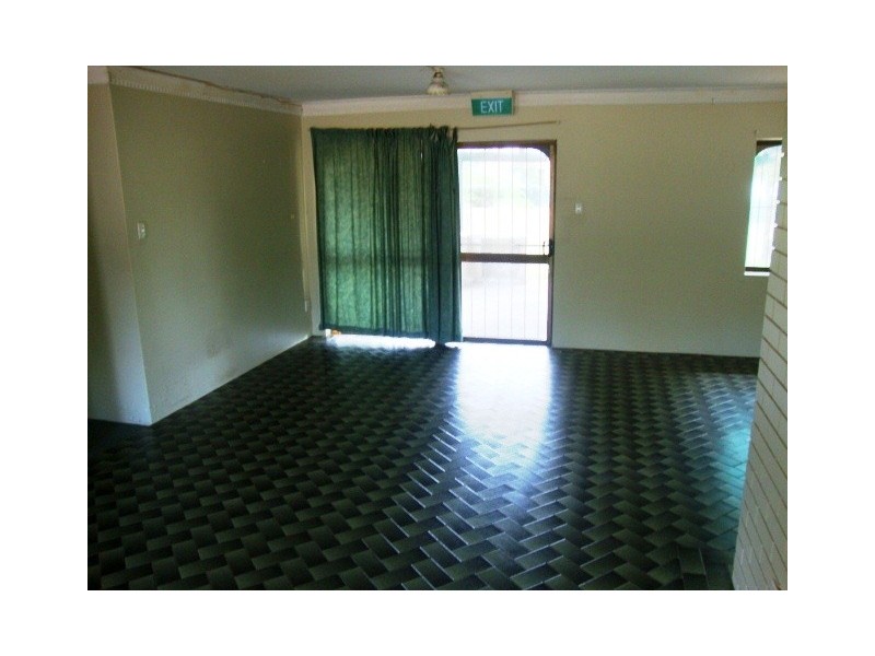 699 Kingston Rd, Waterford West QLD 4133