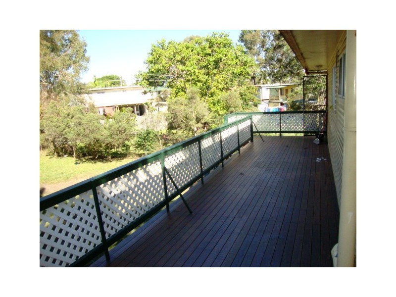 8 BELLATRIX ST, Kingston QLD 4114