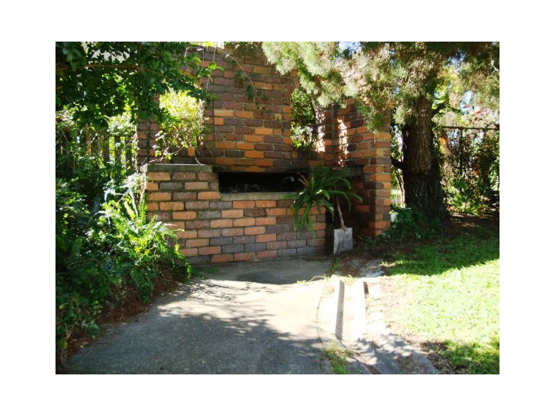 8 BELLATRIX ST, Kingston QLD 4114