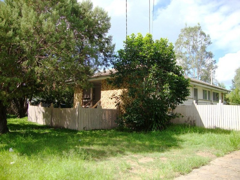 97 FRYAR RD, Eagleby QLD 4207