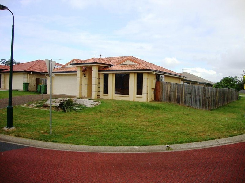18 RASMUSSEN CRT, Marsden QLD 4132