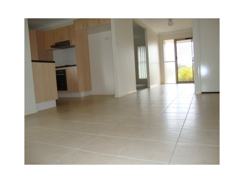 34a Fourth Ave, Marsden QLD 4132