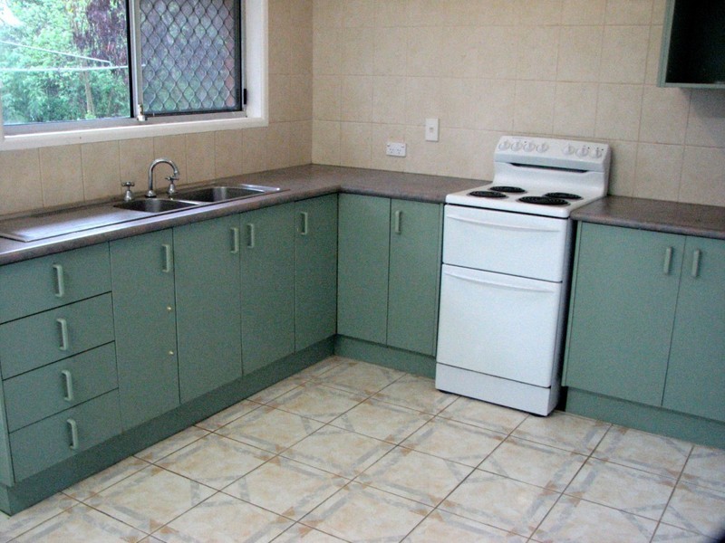 Crestmead QLD 4132