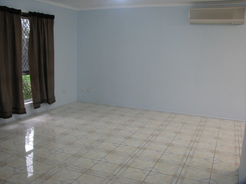 Crestmead QLD 4132