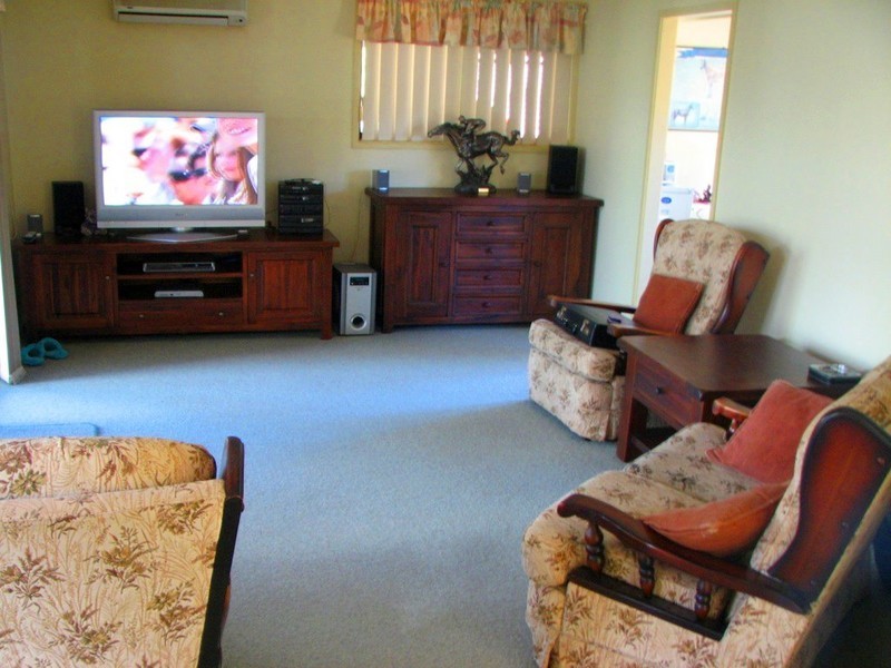 Regents Park QLD 4118