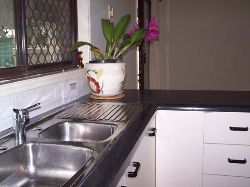 Crestmead QLD 4132