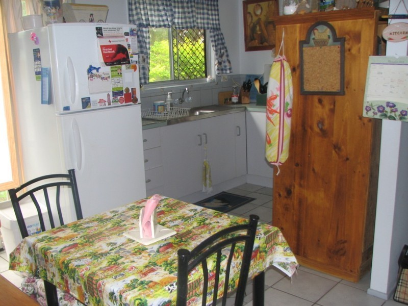 28 Strathallen Dr, Boronia Heights QLD 4124