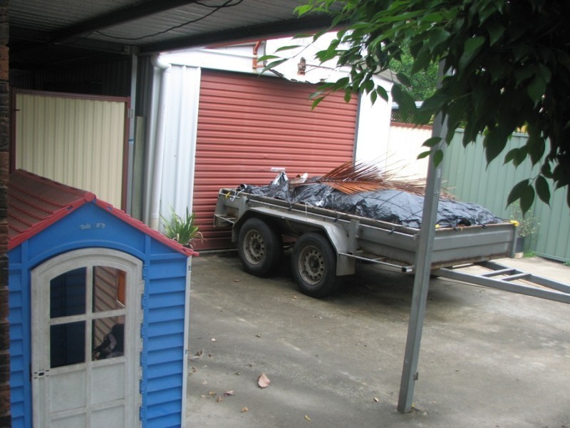 28 Strathallen Dr, Boronia Heights QLD 4124