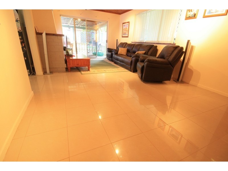 9 Birch St, Marsden QLD 4132