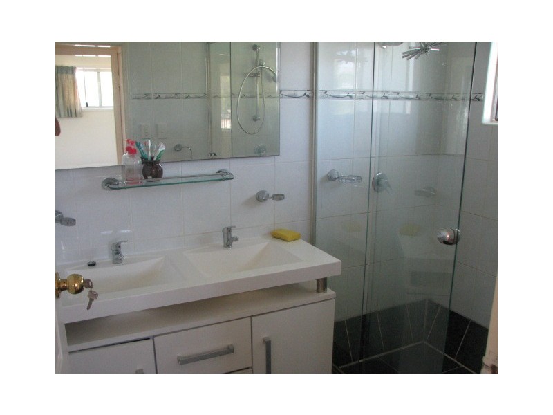 133 Waratah, Crestmead QLD 4132