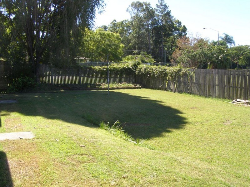 4 Barker street, Boronia Heights QLD 4124