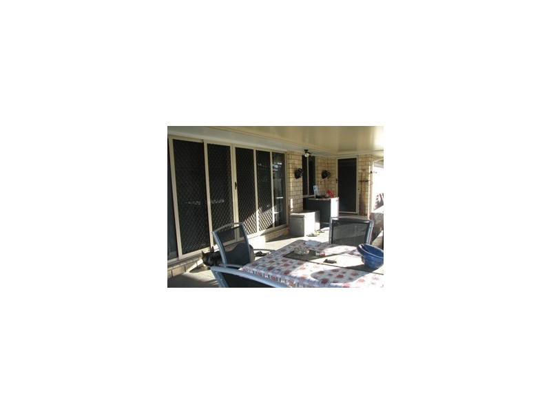 20 James St, Crestmead QLD 4132